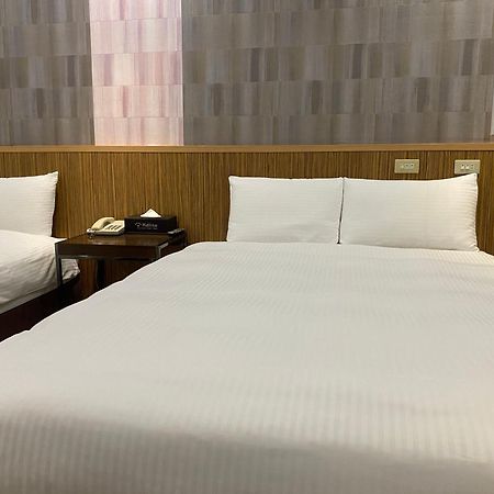 Taipei Toy Hotel Exterior photo
