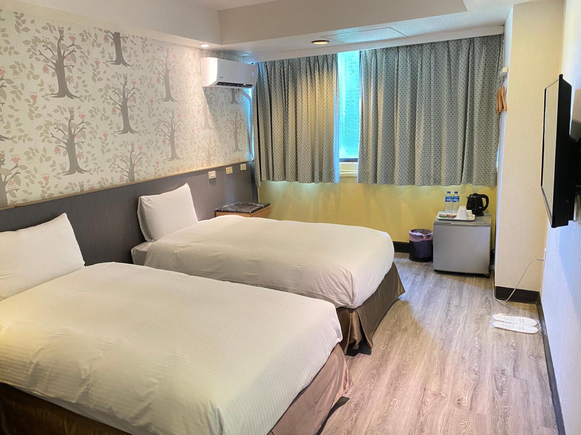 Taipei Toy Hotel Exterior photo